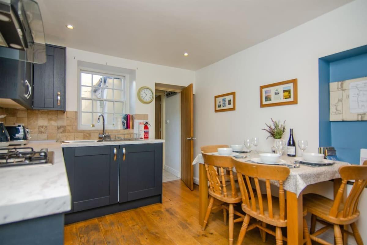 Pudding Cottage In Bakewell Buitenkant foto